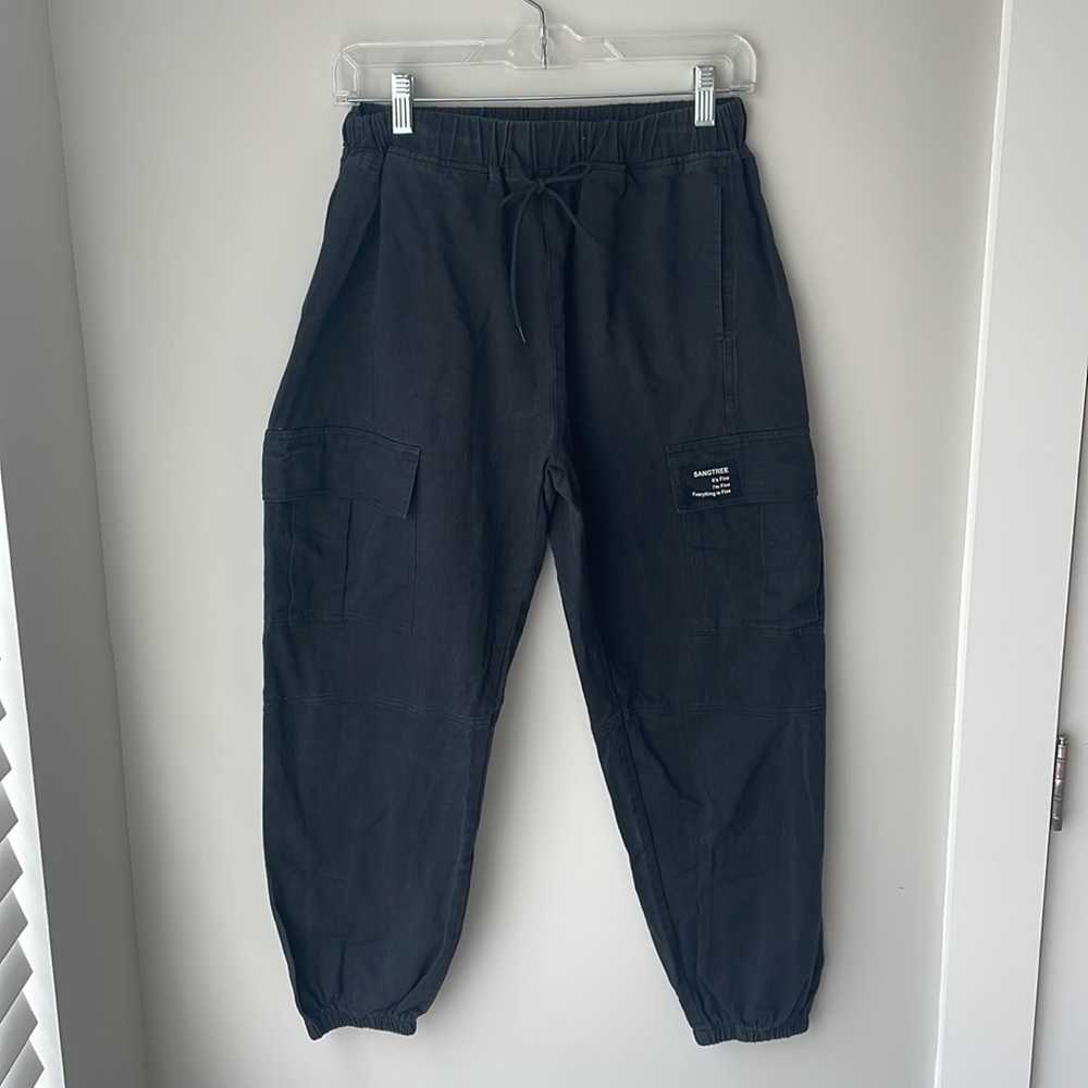 Black Sangtree Cargo Pants‎